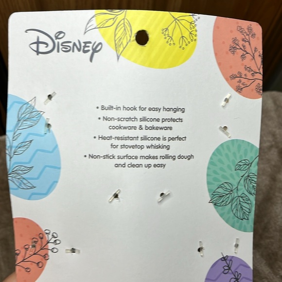Disney 3 Piece Baking Set - Picture 2 of 2